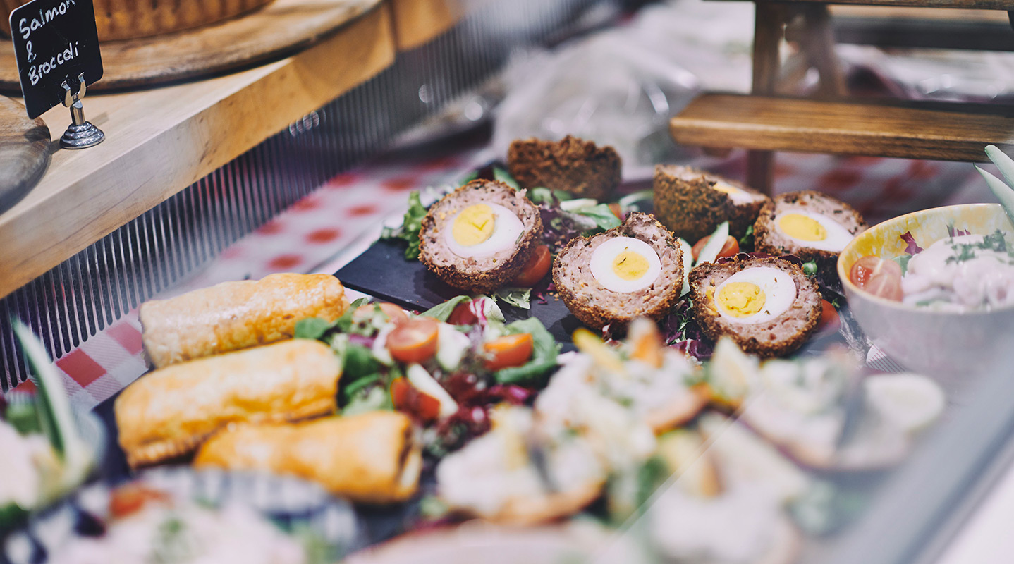 barkers-kitchen-food-stall-buffet.jpg